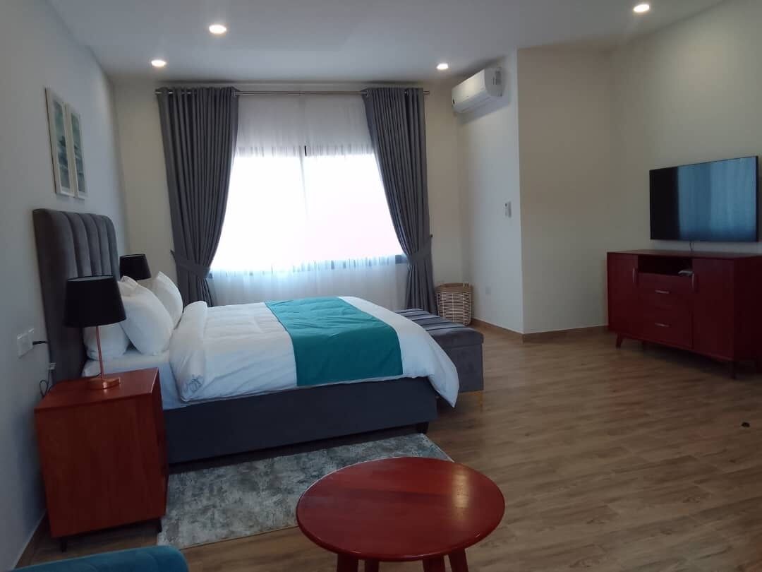 2 dormitorios, escritorio, tabla de planchar con plancha y wifi gratis