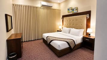 Down comforters, minibar, blackout drapes, soundproofing