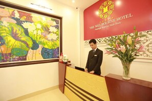 Lobby - The Melboure Hotel (Hoa Lư)