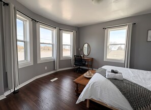 3 bedrooms, WiFi, bed sheets