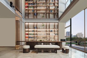 Lobby - Atour Hotel MayFourthSquare MixC Qingdao (Qingdao)