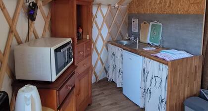 Unique, fully equipped yurt for 2 people