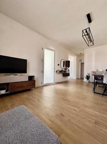 Villa Amurusa | 300 m from the sea, with a veranda, barbecue, and private garden