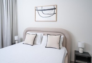 Bügeleisen/Bügelbrett, WLAN, Bettwäsche