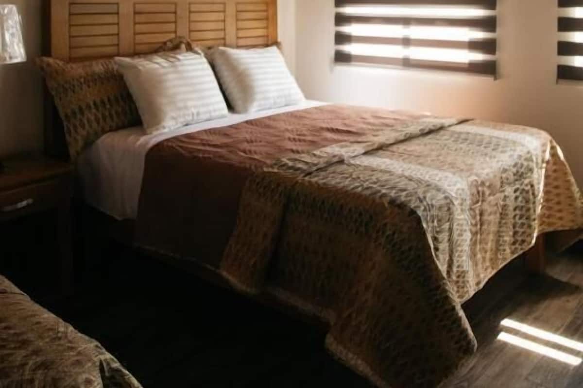 Deluxe Room, Garden View
