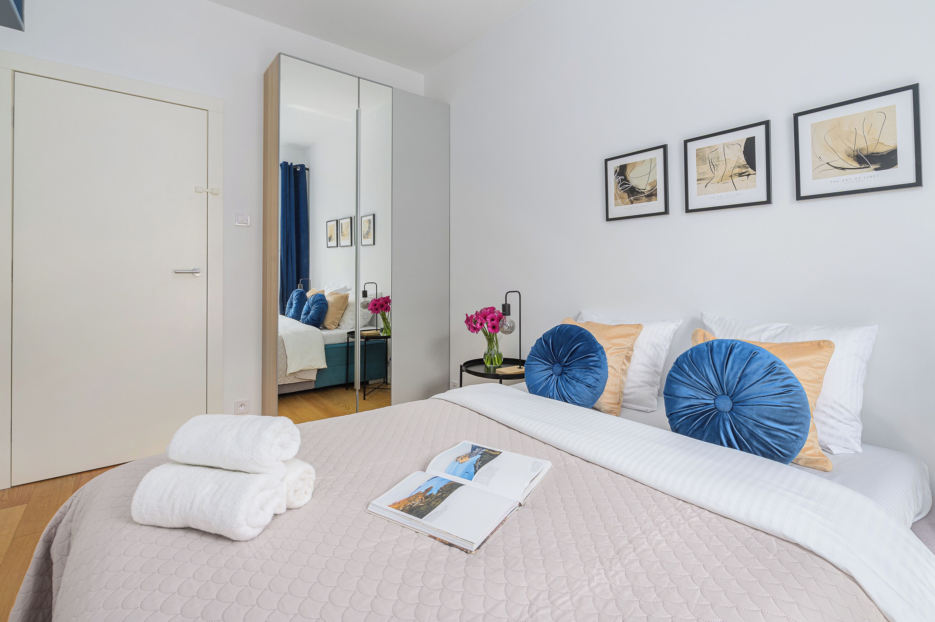 Superior Apartment, 2 Bedrooms, City View | Premium bedding, blackout drapes, soundproofing, iron/ironing board