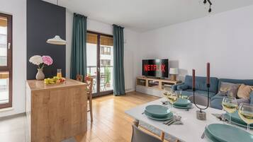 Televisión 30 pulgadas con canales de televisión vía satélite, Netflix