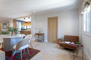 Interior - Genteel Home Plaza San Francisco Malaga (Málaga)