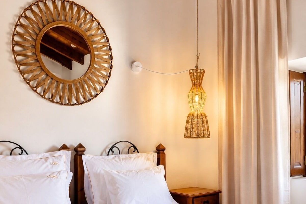 Blackout drapes, WiFi (free)