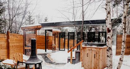 Beautiful Mirror Cabins Featuring a Private Cedar Hot Tub Nestled in the Forests of Cocagne, Canada