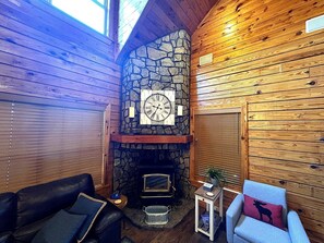 Living area - Rustic Log Cabin with Hot Tub & Wraparound Porch in Mount Airy, North Carolina (Mount Airy)