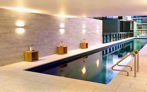 Pool - CASA DELUXE #5 - Pool Gym Sauna Spa City Views Parking (South Yarra)