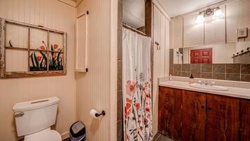 Towels, soap, shampoo