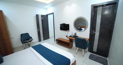 HOTEL ROYAL PALACE