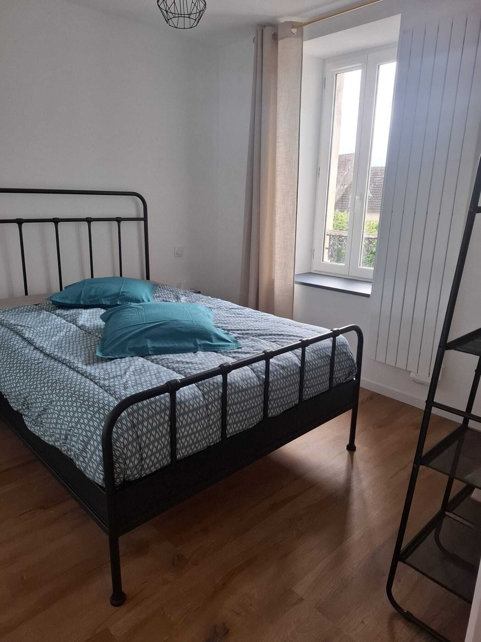 5 Schlafzimmer, Schreibtisch, Reisekinderbett, kostenloses WLAN