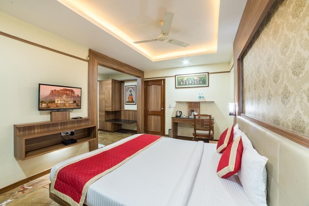 Deluxe Double Room | Desk, WiFi (free)