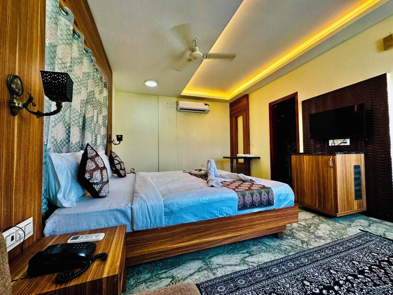 Superior Room | Desk, free WiFi