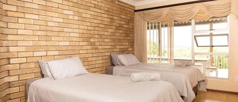 Apartamento, 3 quartos, sacada, vista para o oceano | 3 quartos