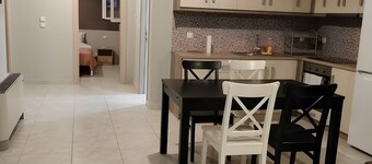 Appartment 'By The Sea 3' with Private Garden