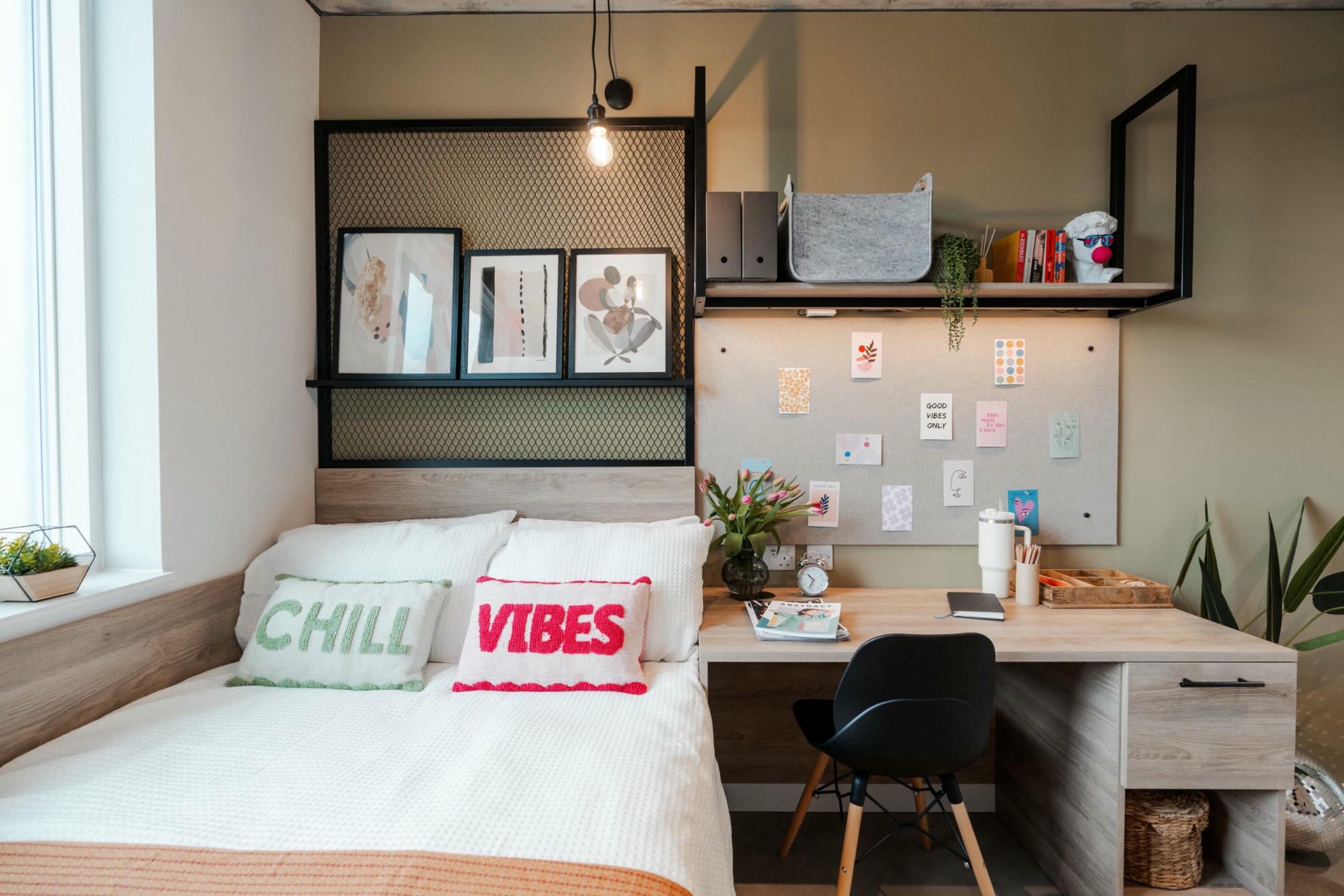 Single Room, Non Smoking | WiFi (free)