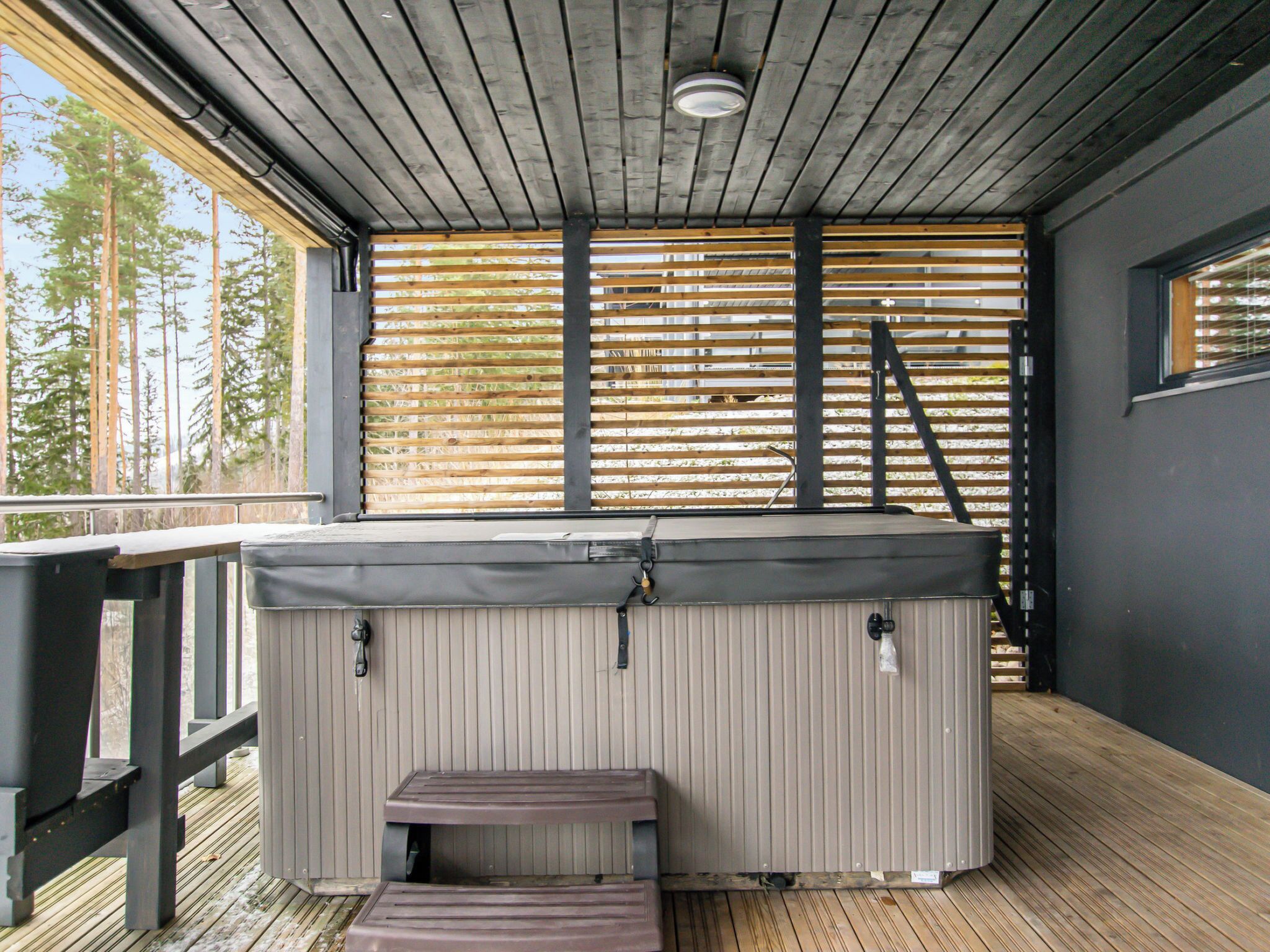 Bain à remous extérieur