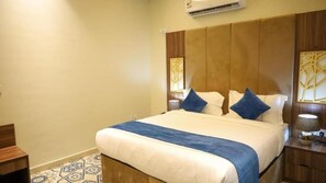 Phòng Suite tiện nghi đơn giản, 1 giường cỡ king
