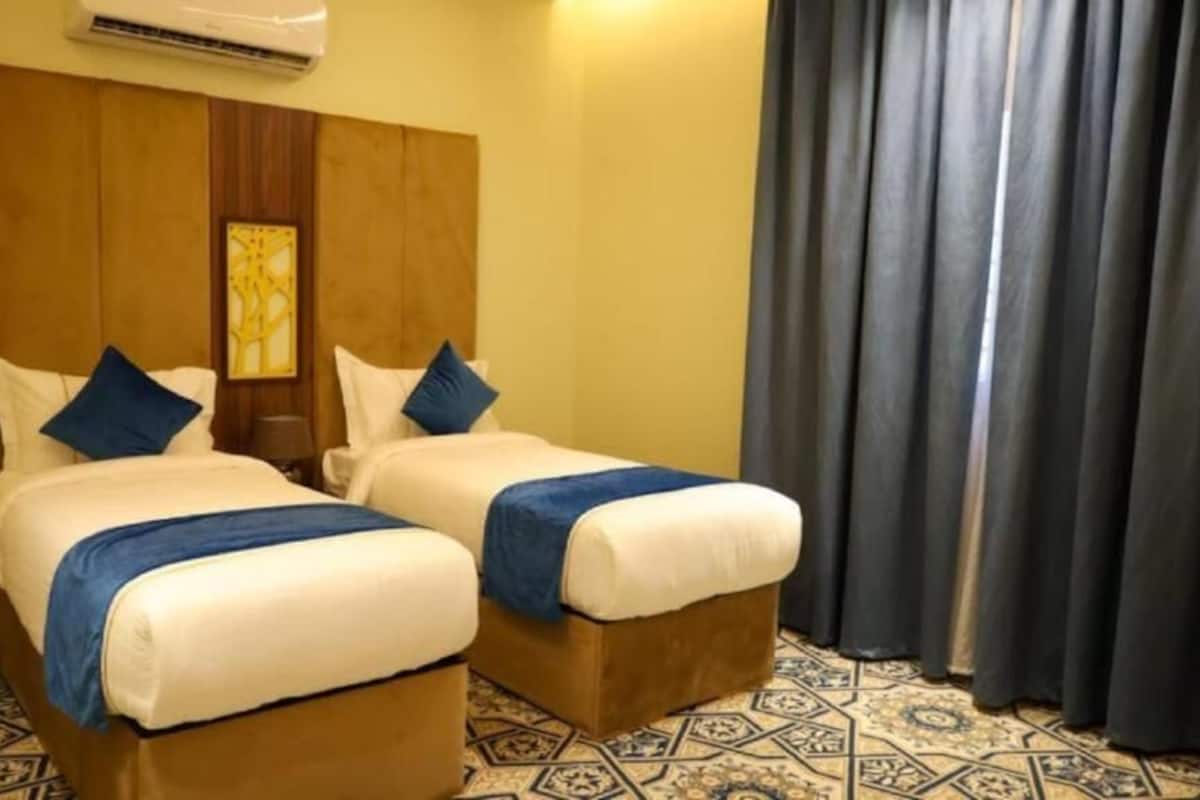 Suíte executiva, 1 quarto | Cofres nos quartos, quartos à prova de som, Wi-Fi de cortesia