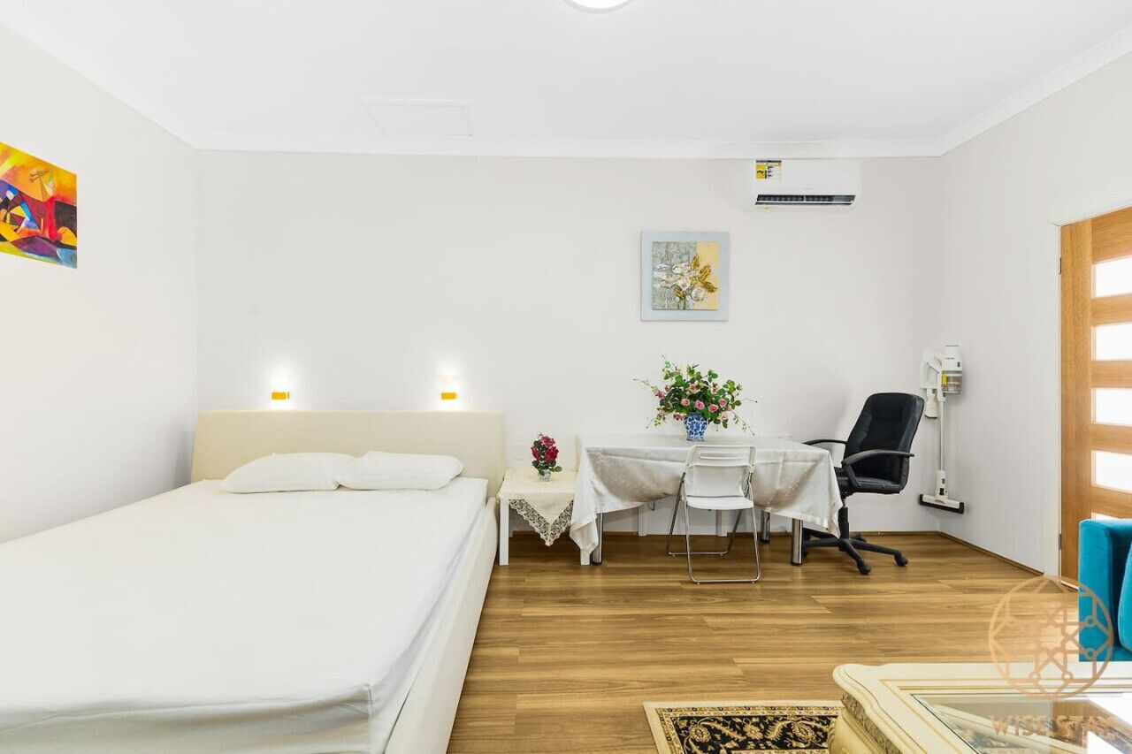 1 chambre, fer et planche à repasser, Wi-Fi, draps fournis