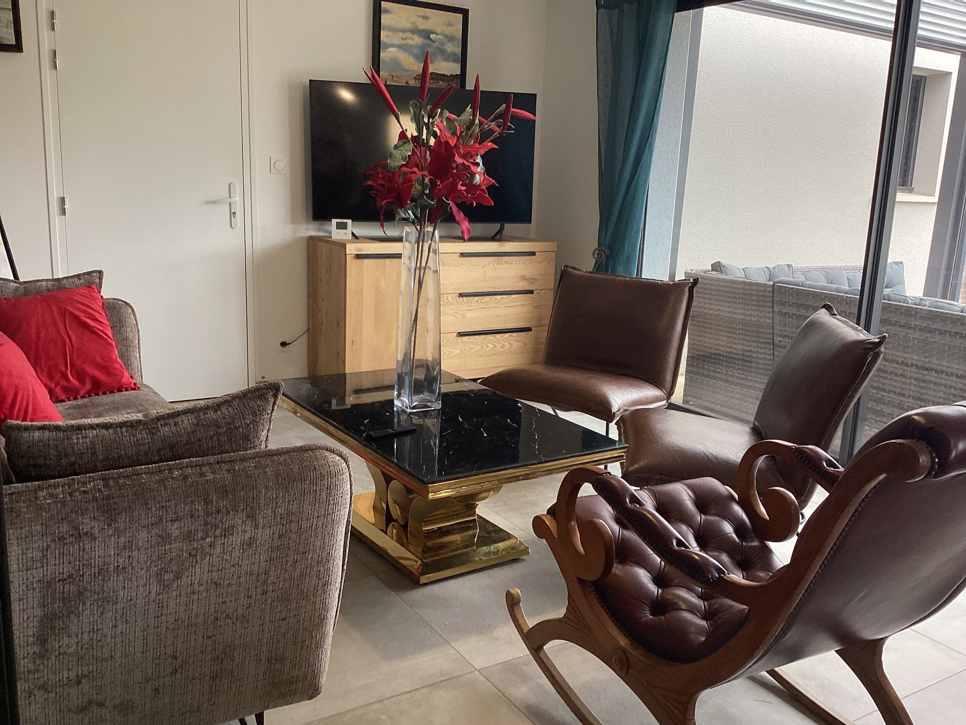 A 5 Mn De La Plage De Port Bail Maison Avec Jardin Clos. - Portbail