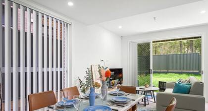 Rousehill 5Br withnear Shopping Centre&Train