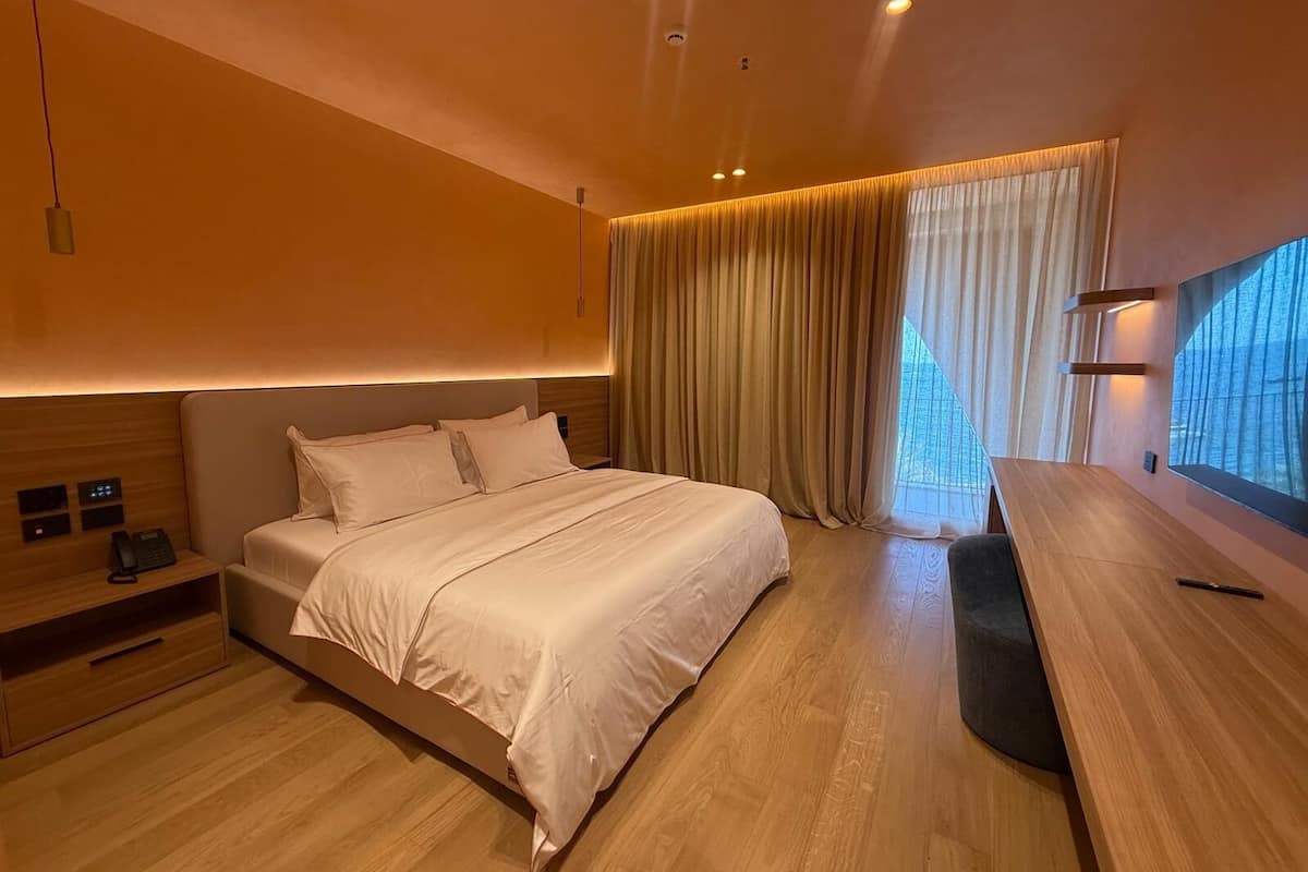 Deluxe Double Room, Balcony, Sea View | Frette Italian sheets, premium bedding, minibar, in-room safe