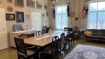 Villa, meerdere slaapkamers | Dineerruimte