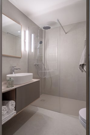 Bathroom - Olivia Pulse Gdańsk (Gdańsk)