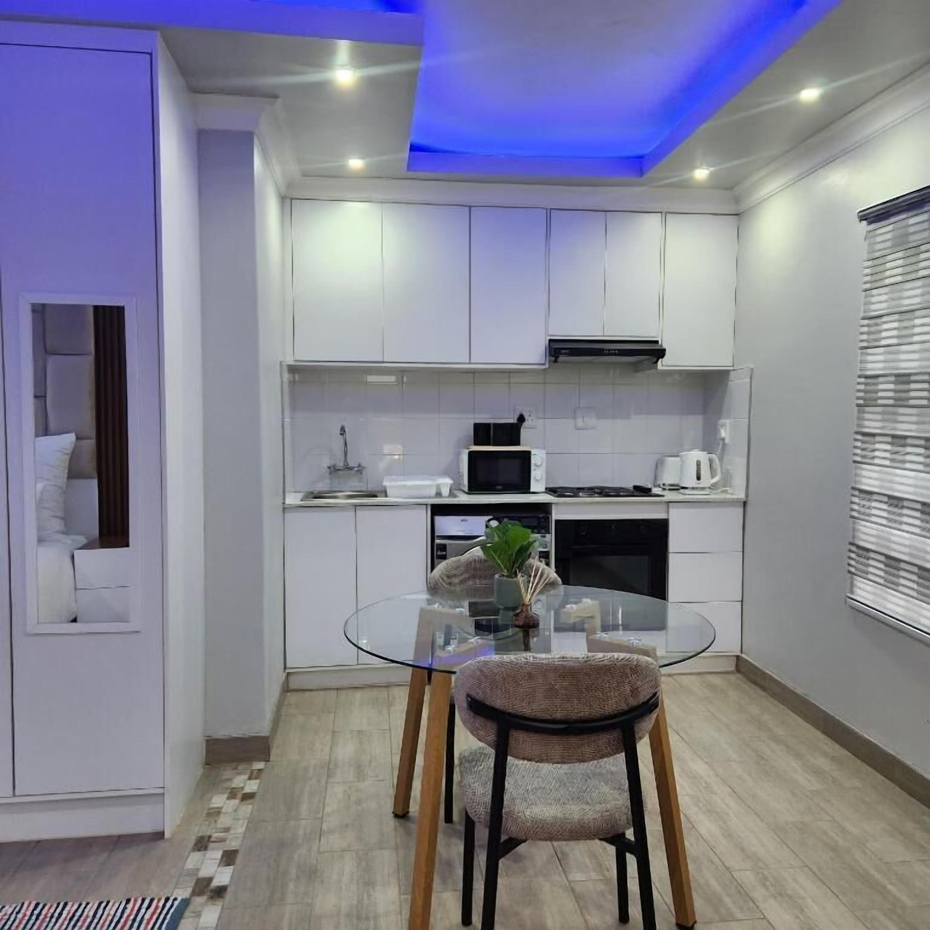 Apartment, 1 Bedroom, Smoking | Interior