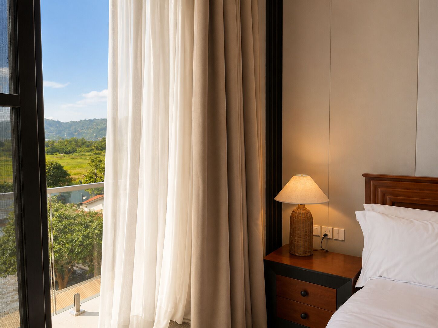 Studio | In-room safe, blackout curtains, iron/ironing board, free WiFi