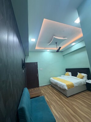 Standard Room, City View - A.V Grand Hotel (Kanpur)