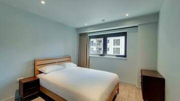 Apartamento, 1 habitación, no fumadores | Cortinas opacas, tabla de planchar con plancha, wifi gratis