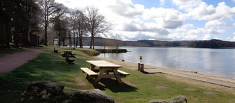 Chalet by Lac des Settons, Private Garden, Near Hiking & Water Activities