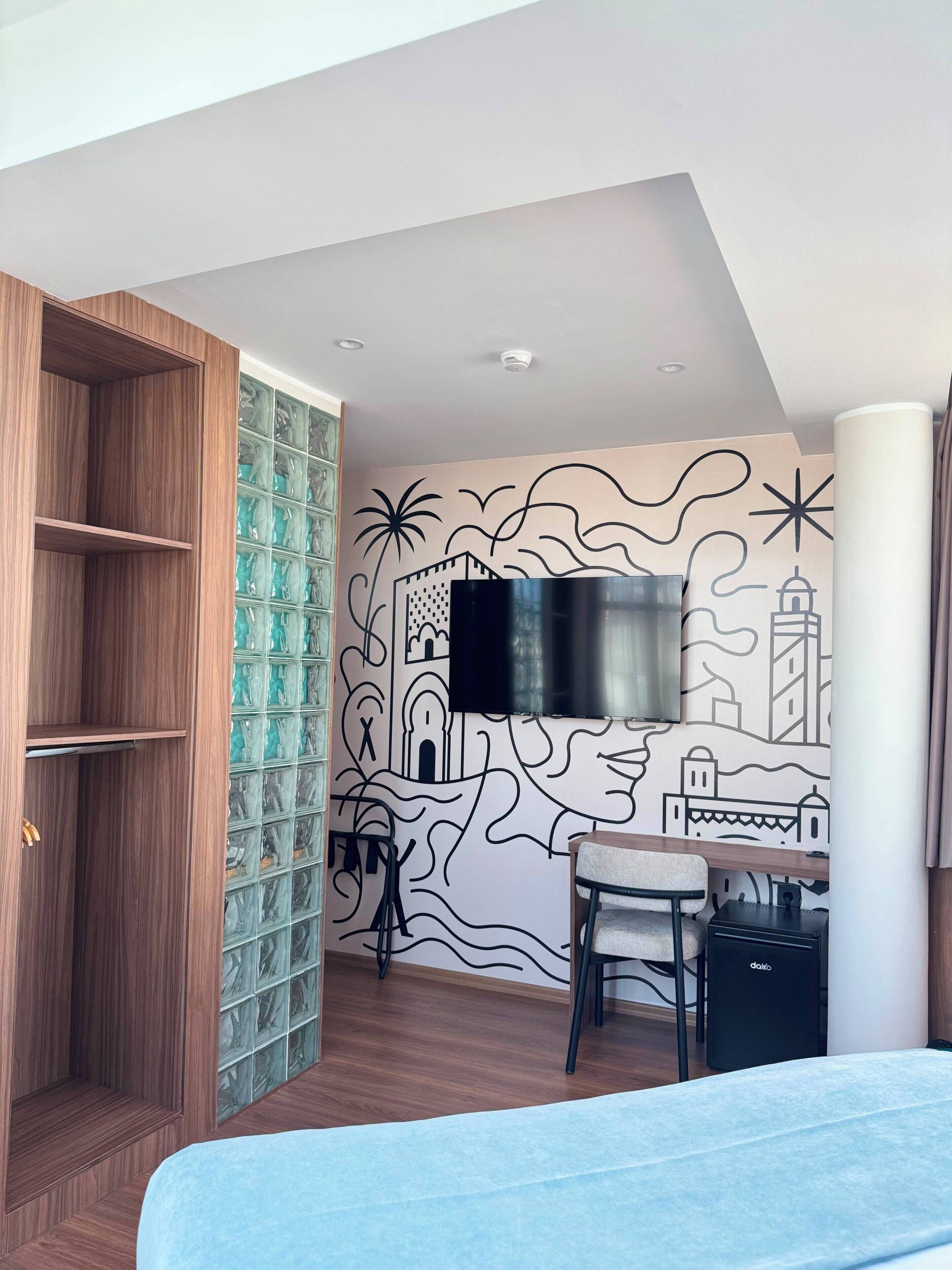 Deluxe kamer | Een kluis op de kamer, geluiddichte muren, een strijkplank/strijkijzer