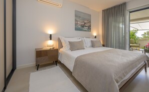 1 quarto, ferros/tábuas de passar roupa, Wi-Fi, roupa de cama