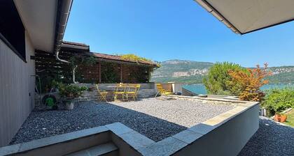 House on the shores of Lake Annecy