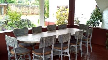 Outdoor dining