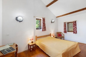 WiFi, bed sheets - Chambres et table d'hôtes de Vernet - Frêne (Saint-Germain-de-Calberte)