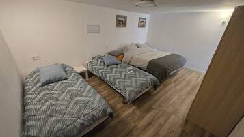 1 dormitorio, wifi, ropa de cama