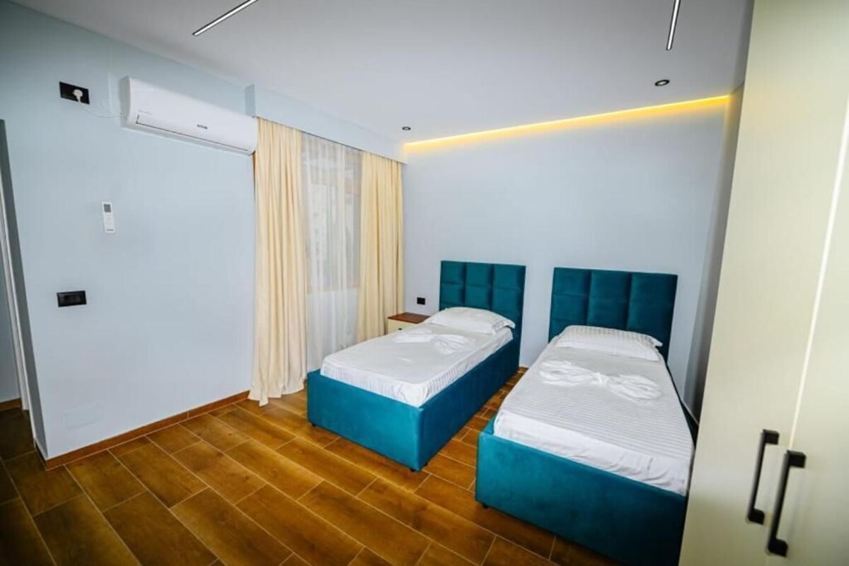 Double or Twin Room, Garden View | Blackout drapes