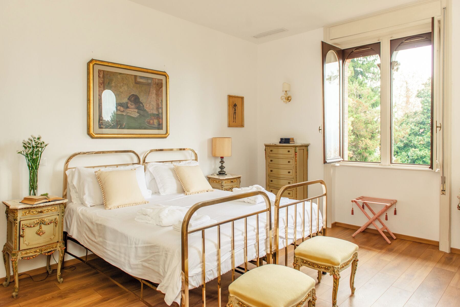 Villa (6 Bedrooms) | 6 chambres, accès au Wi-Fi (inclus), literie fournie