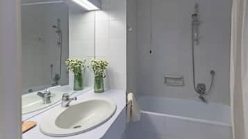 Biệt thự (6 Bedrooms) | Phòng tắm