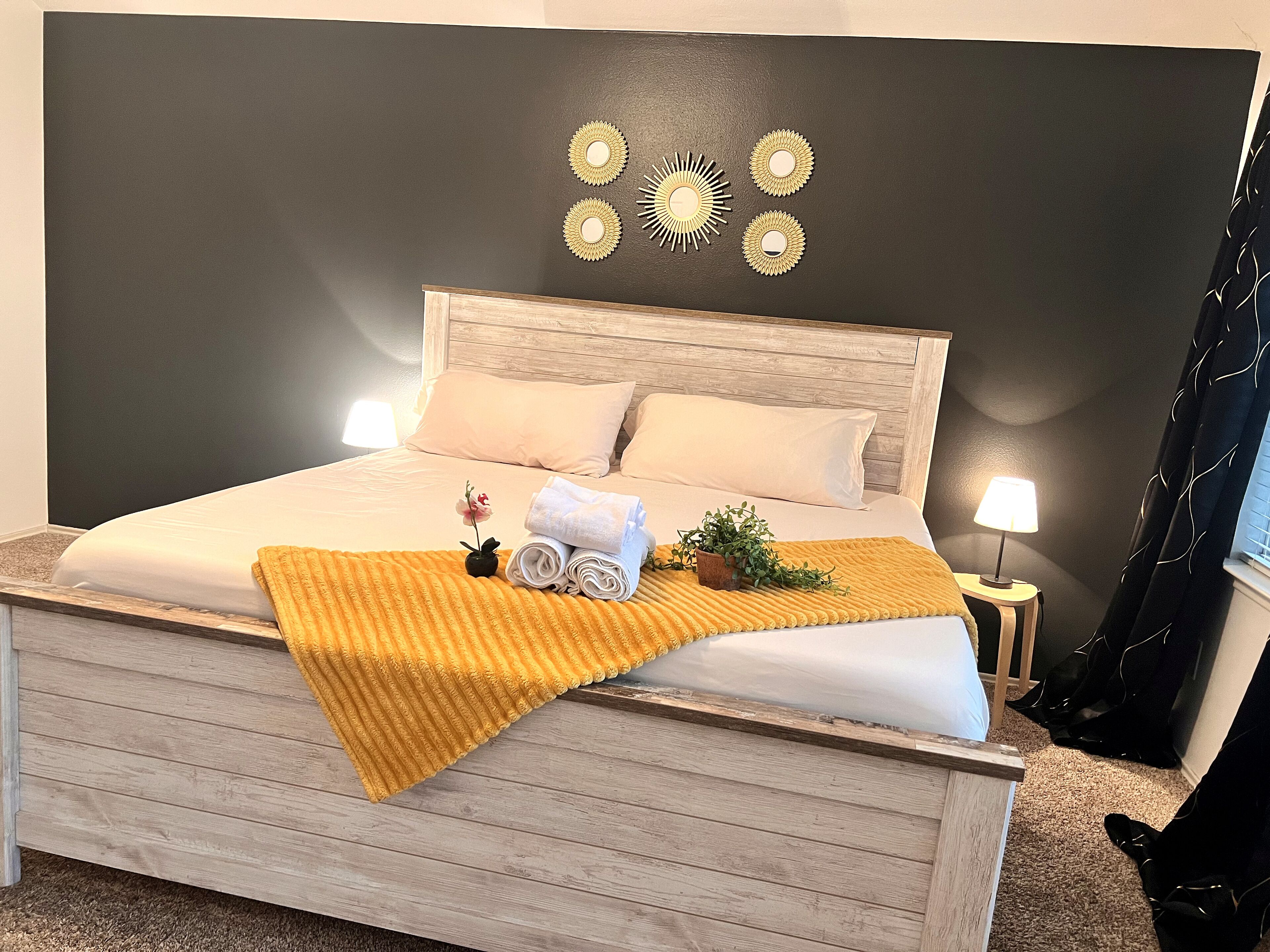 3 bedrooms, iron/ironing board, free WiFi, bed sheets
