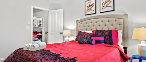 Iron/ironing board, WiFi (free), bed sheets