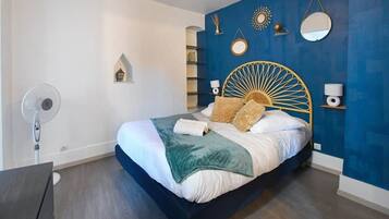 1 chambre, fer et planche à repasser, Wi-Fi, literie fournie